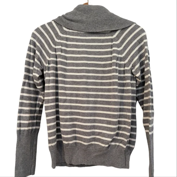 🔥Final ANTHROPOLOGIE‎ Change of the Moon Cowl Neck Sweater Gray /Ivory Stripe … - Picture 4 of 8
